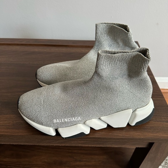 Balencienga shoe wore it once.. - Picture 12 of 12